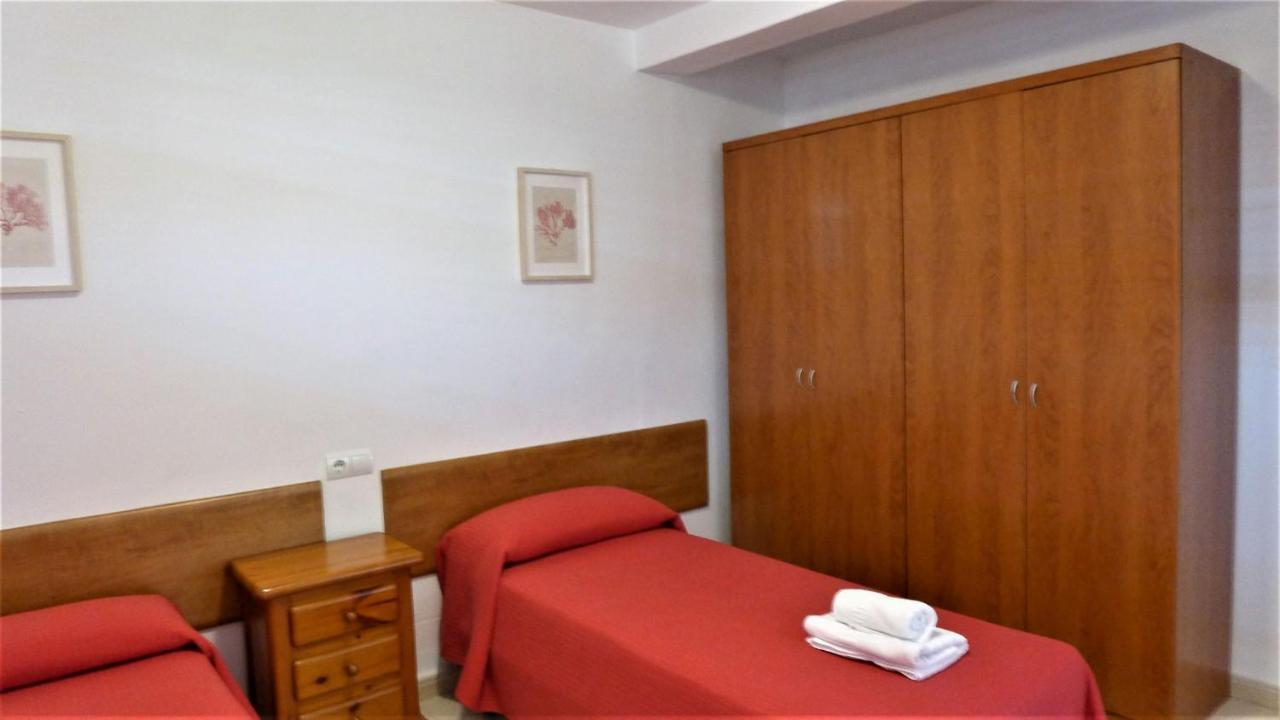 Apartamentos Colon Salou Esterno foto